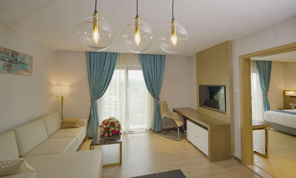 Stay Easy Plus Hotel Адис Абеба Стая снимка