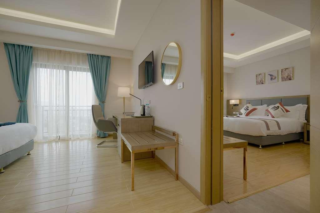 Stay Easy Plus Hotel Адис Абеба Стая снимка
